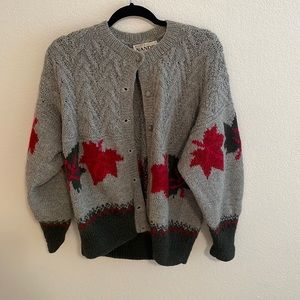 Nando sweater